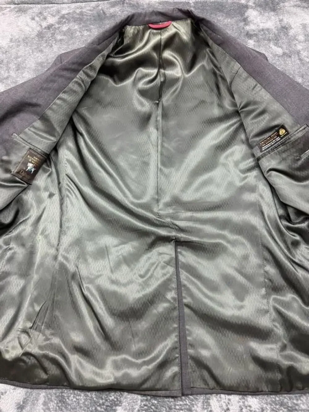 Hart Schaffner Marx brand hart